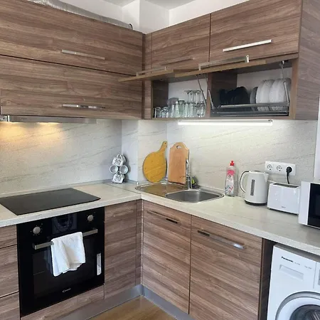 за гости марти гр Appartement Obzor